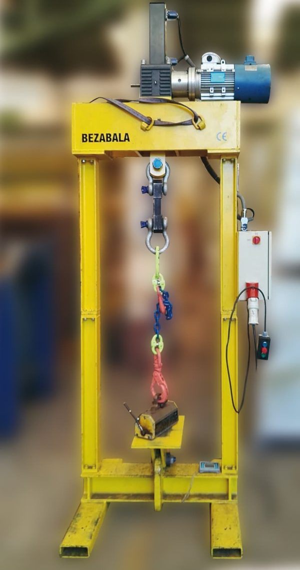 Banco-de-ensayos-movil-vertical-hasta-15-Tn